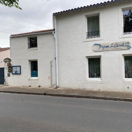 La Maison Du Canal De Rompsay - 5 Min De La Rochelle Bed & Breakfast Périgny Dış mekan fotoğraf